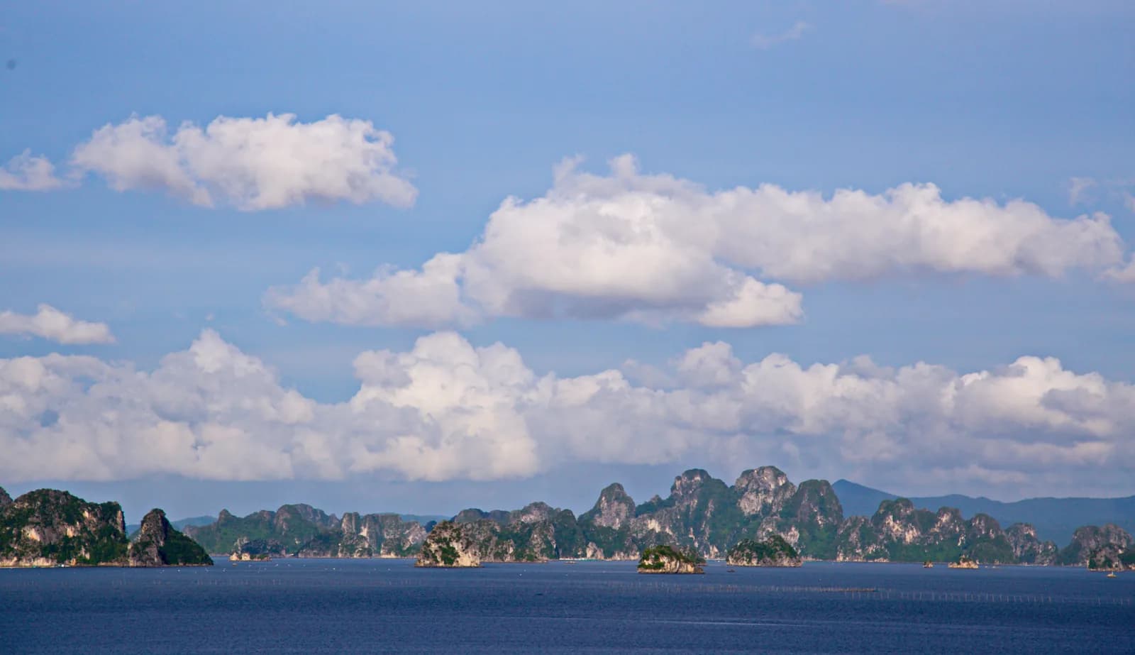 Bái Tử Long Bay