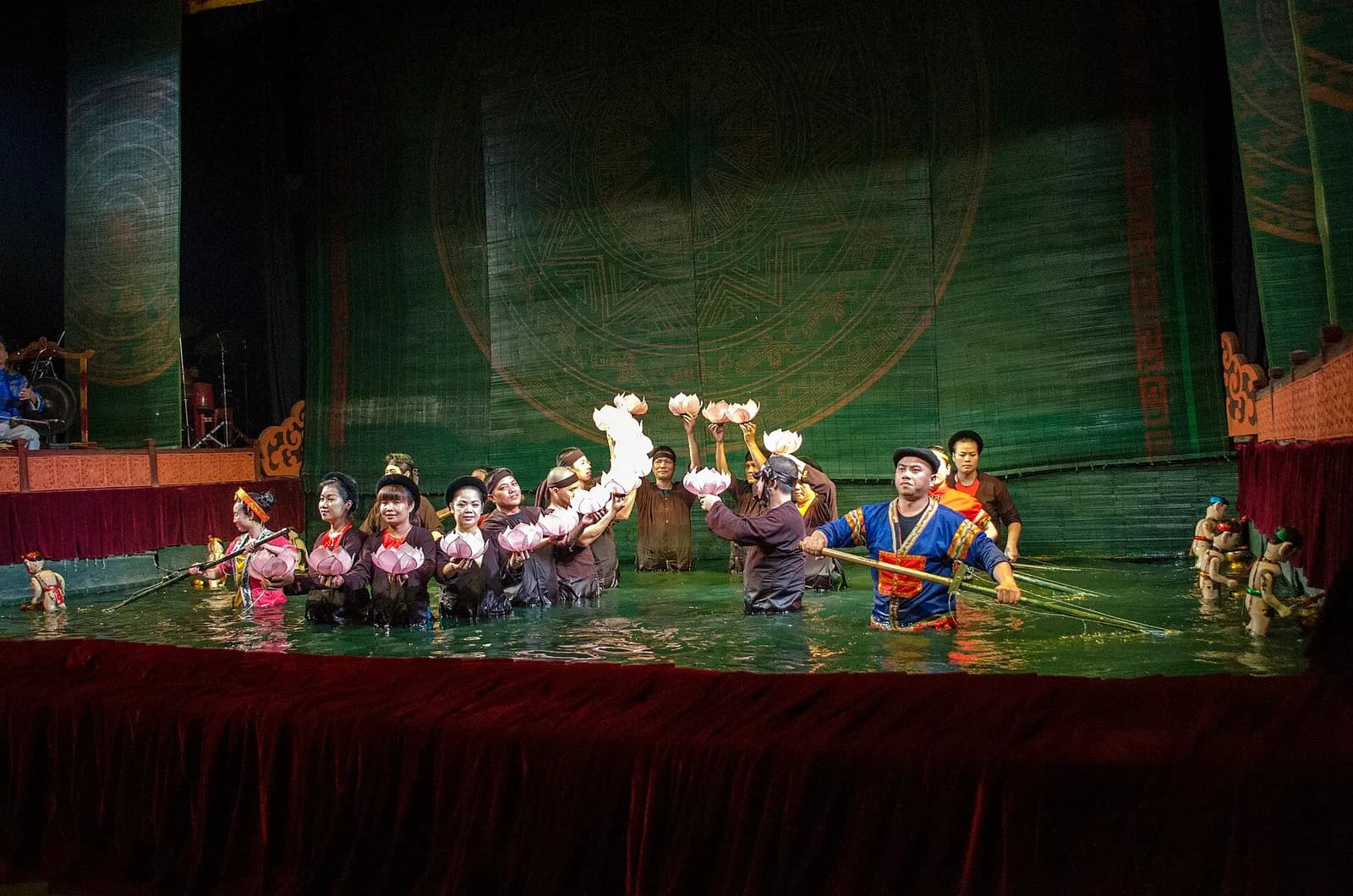 Múa rối nước Thăng Long