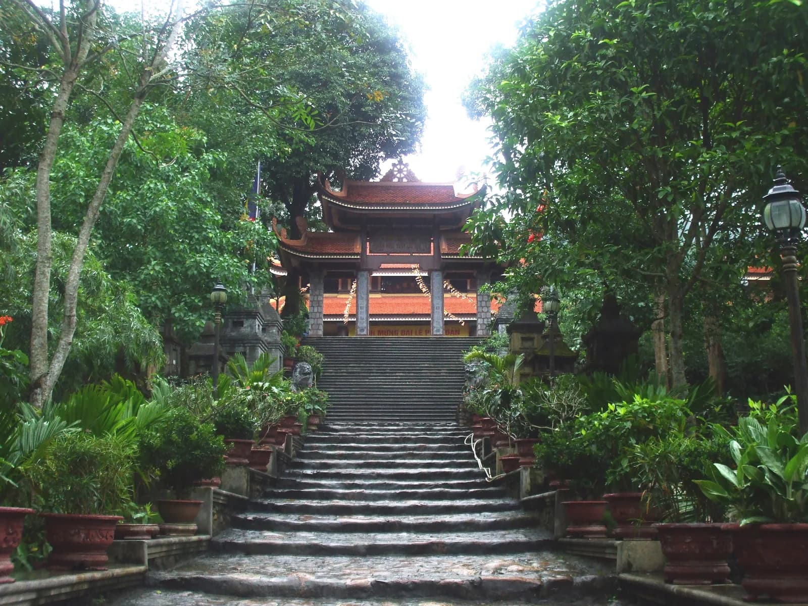 Yên Tử mountain & pagoda