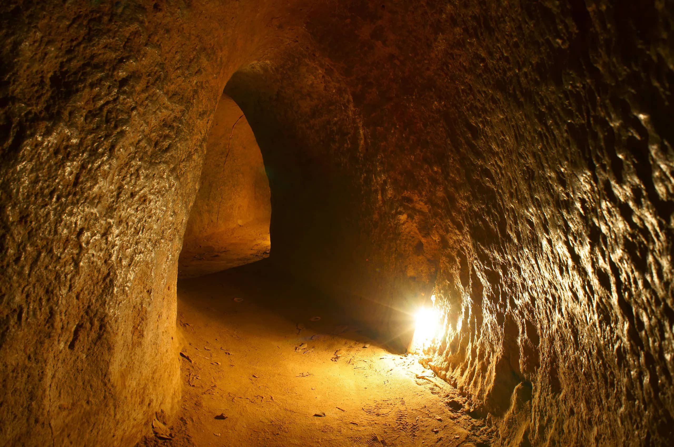Cu Chi Tunnels for Older Travelers: Comfort, Access, and Pacing Guide