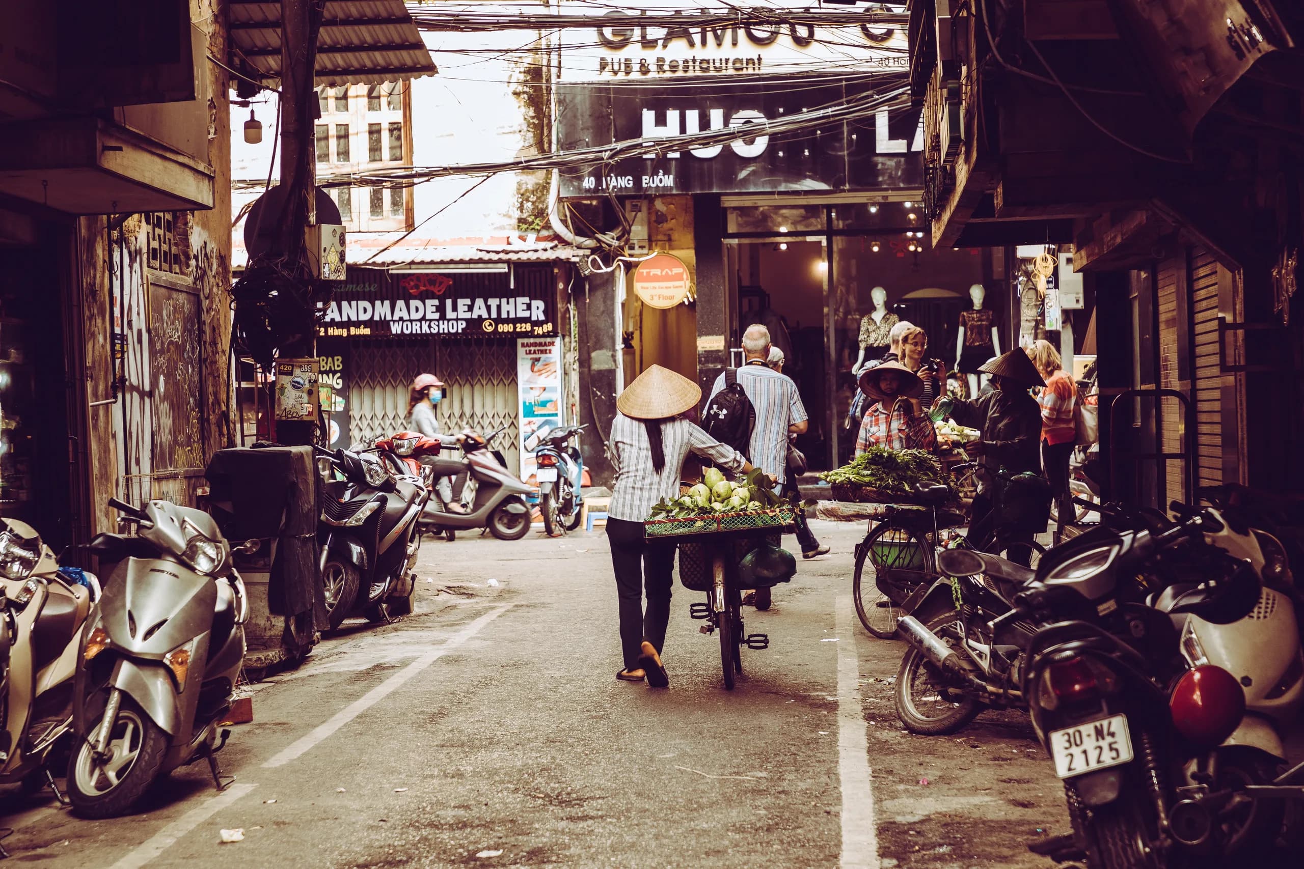 When is the Best Time to Visit Hà Nội Month by Month?