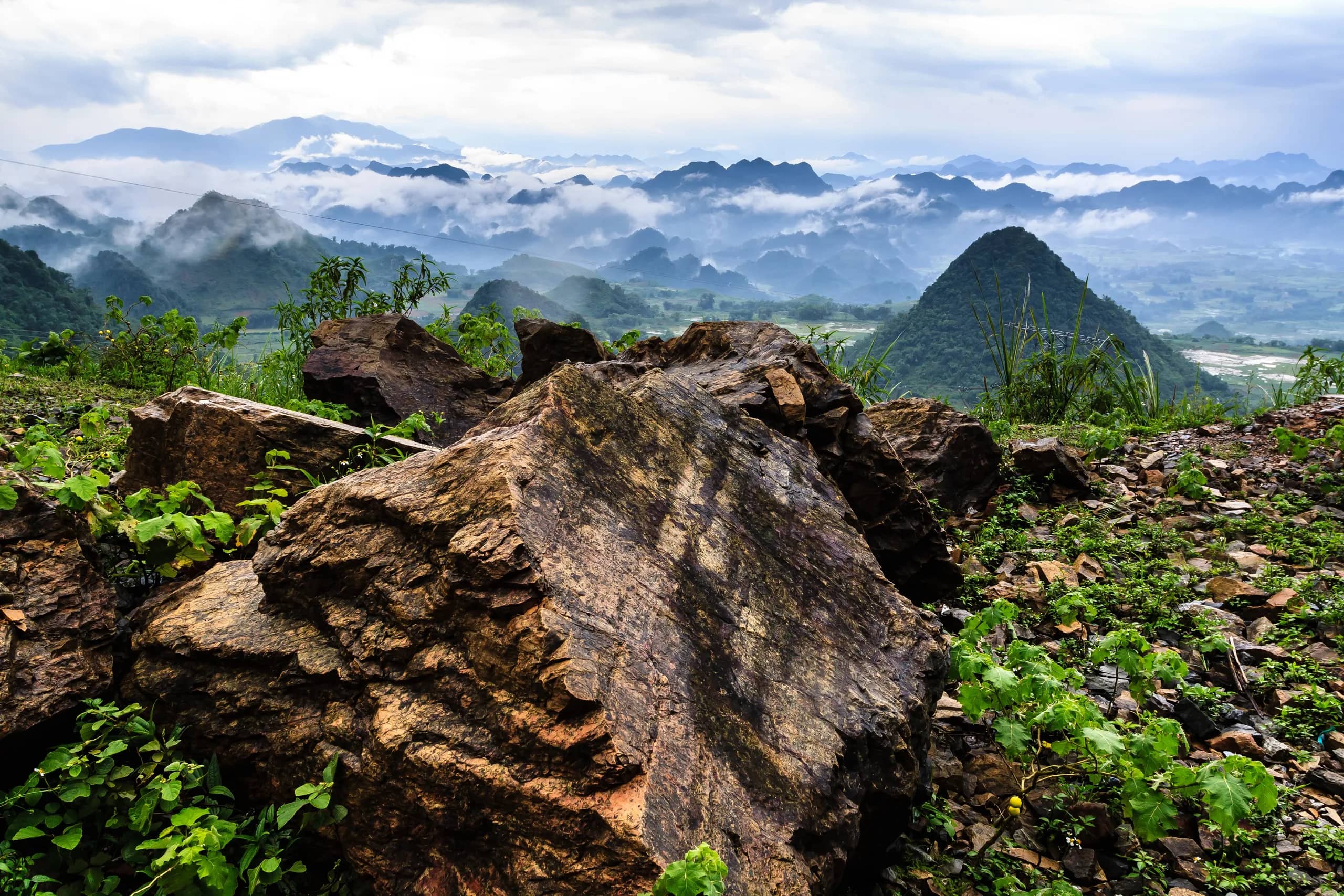 Mai Châu Daily Travel Cost: A Guide to Budget, Mid-Range, and Premium Experiences