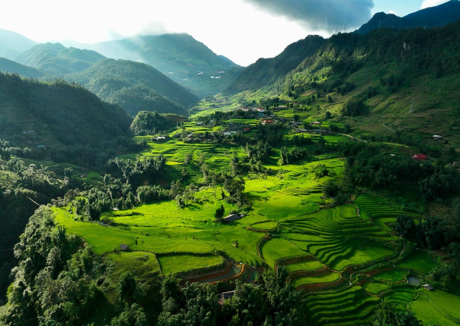 Hải Vân Pass First-Time Visitor Guide: What to Know
