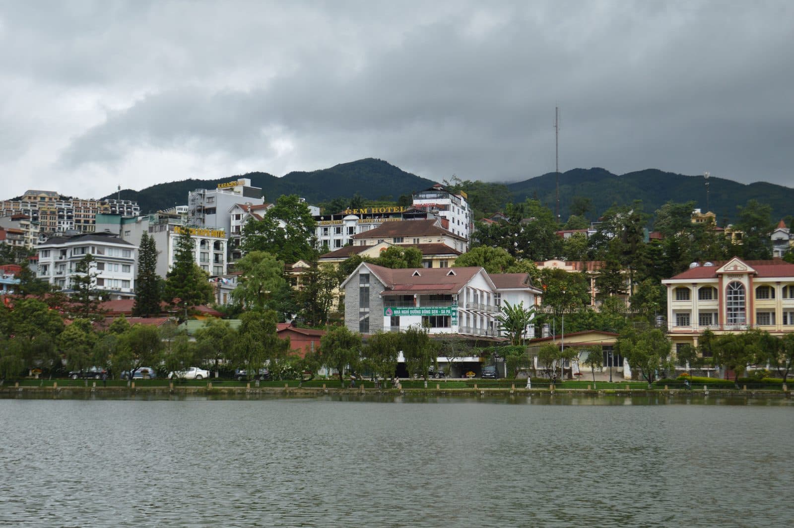 How to Get to Pù Luông: Every Route Compared, with Journey Times