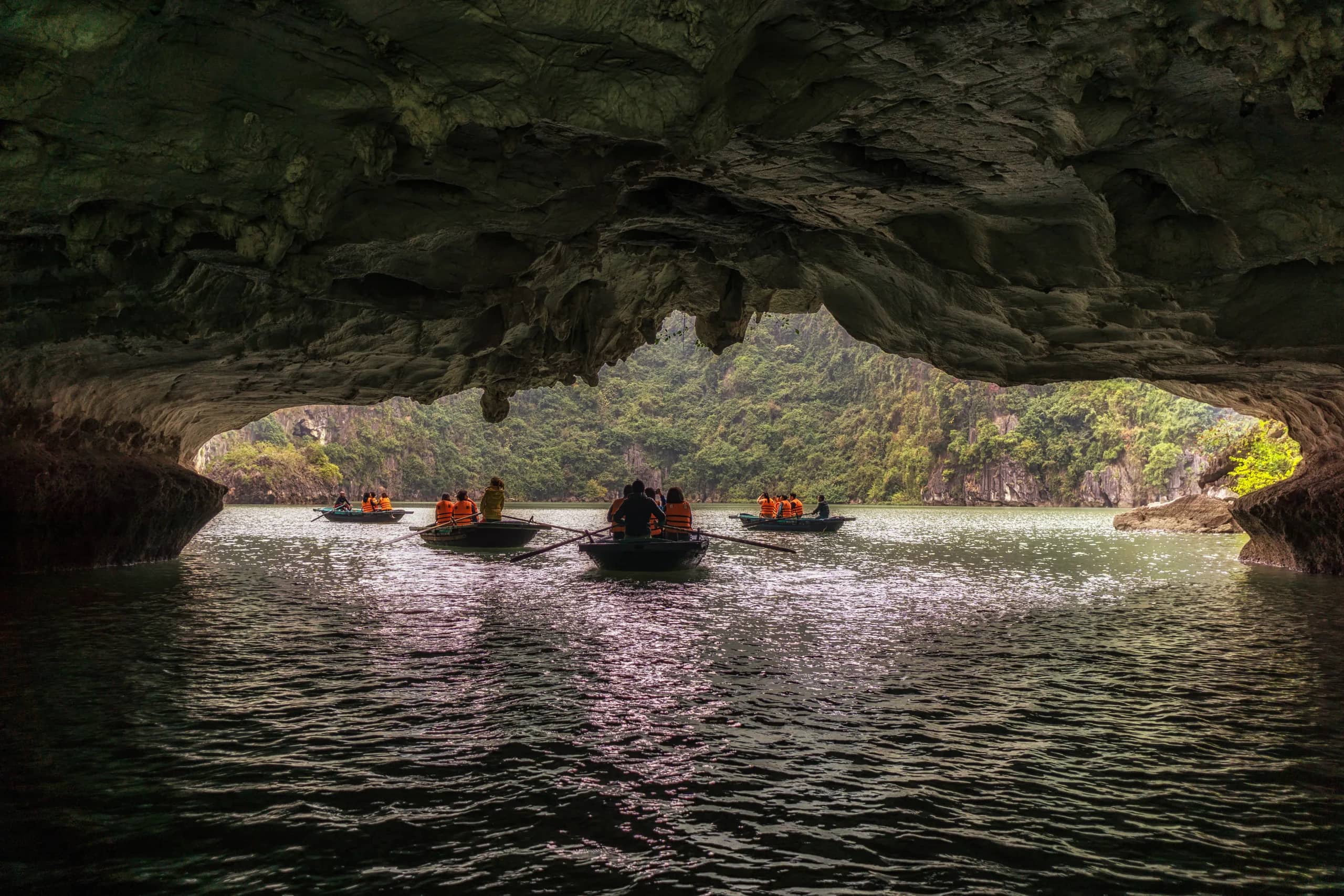 Quan Lạn Island Travel Guide: Quiet Alternatives to Hạ Long Bay