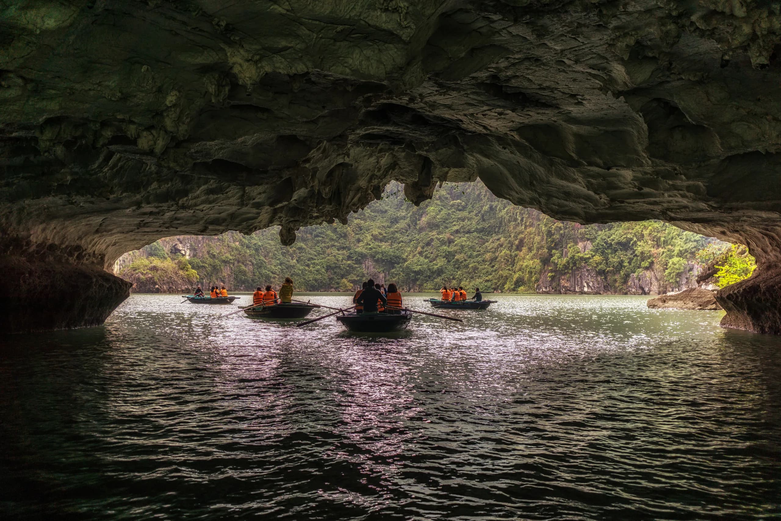 Quan Lạn Island Travel Guide: Quiet Alternatives to Hạ Long Bay