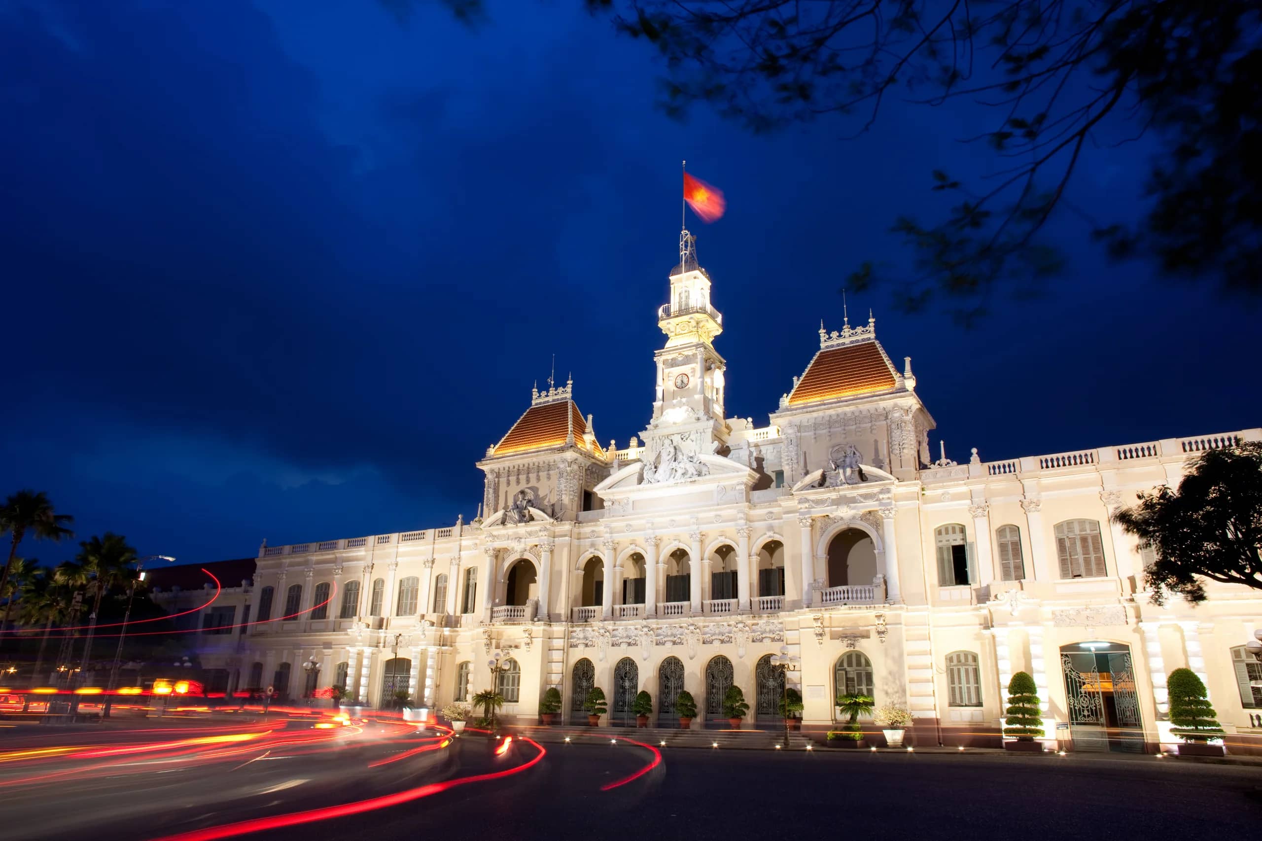 Where to Find Apartment Cafes in Ho Chi Minh City: A Local Guide